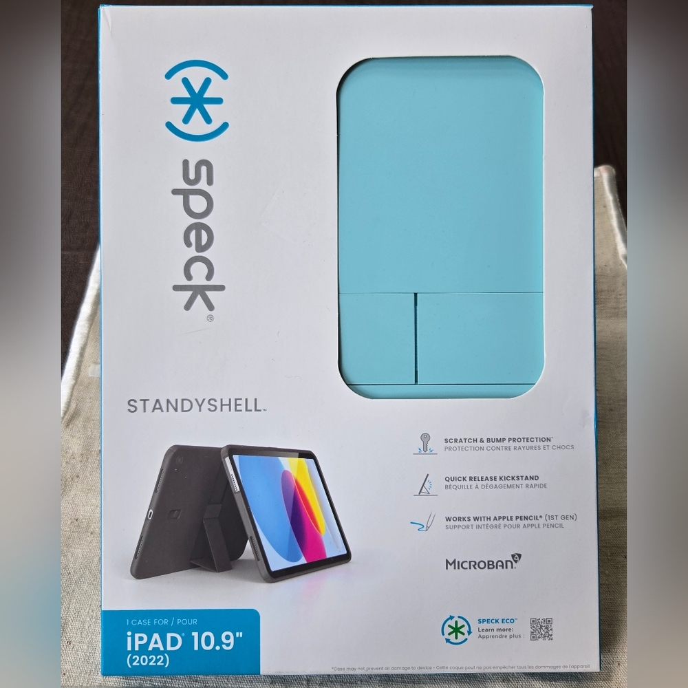 Speck iPad Case with Blue and Gray Design